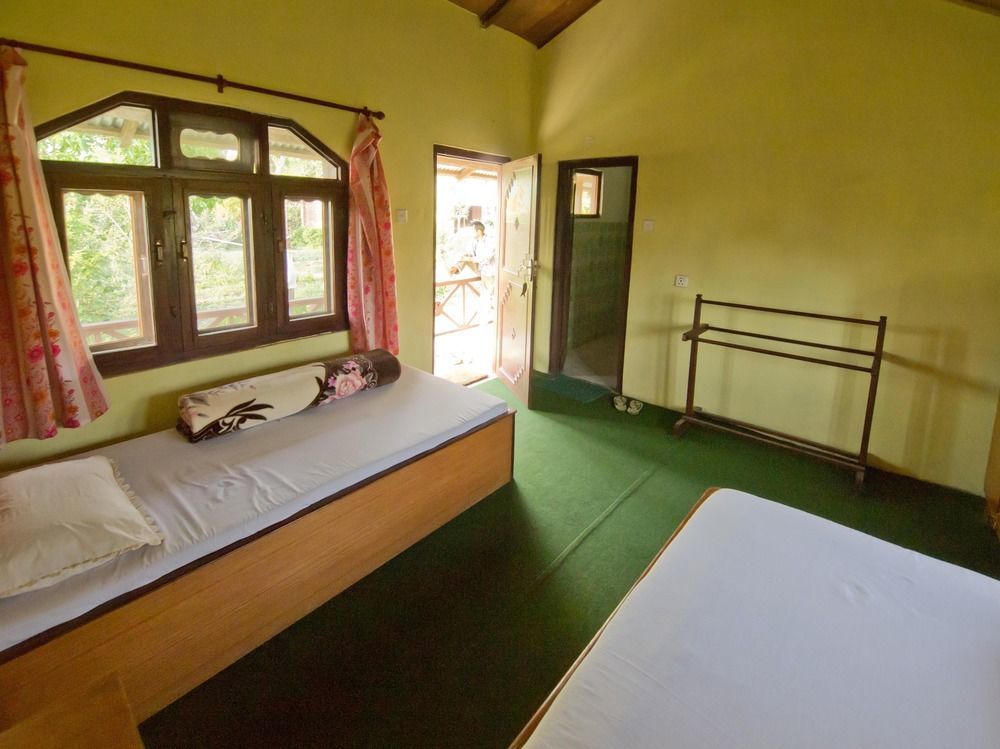 Nature Safari Resort Bardiya Exterior photo